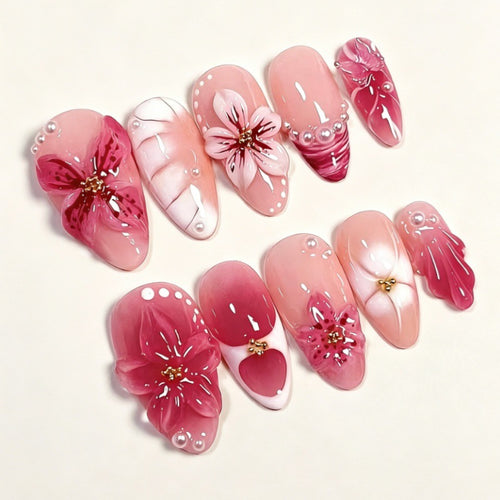 Detailliertes florales Design Press-On Nägel Karnz