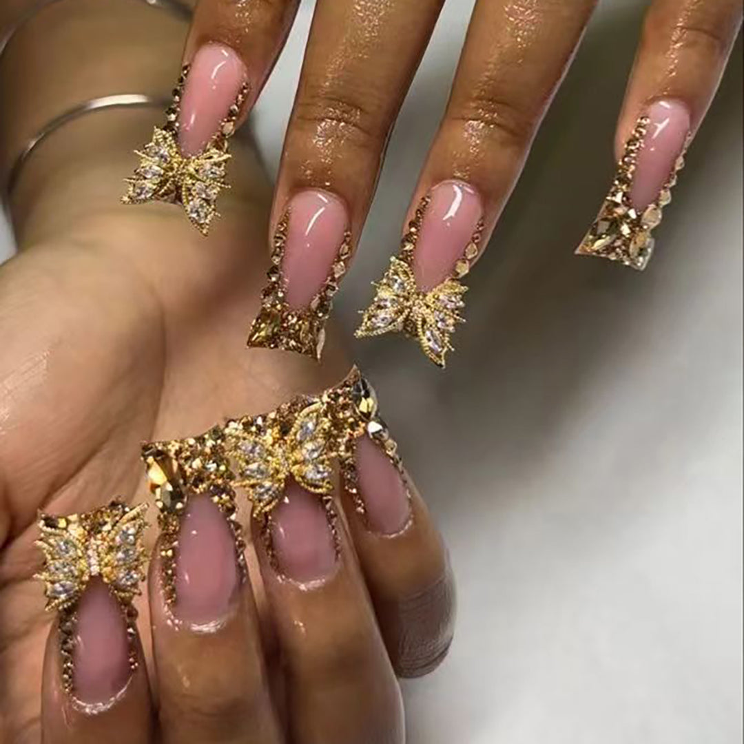 Glamouröse Strass-Schmetterling Press-On Nägel Karnz