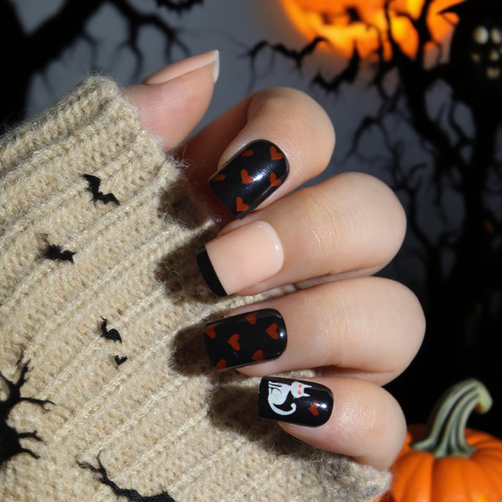 Halloween-Themed Press-On Nail Art Set Karnz