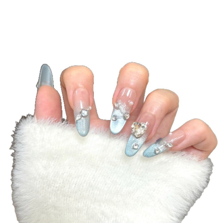 Elegantes Press-On-Nagelset mit Strassakzenten Karnz