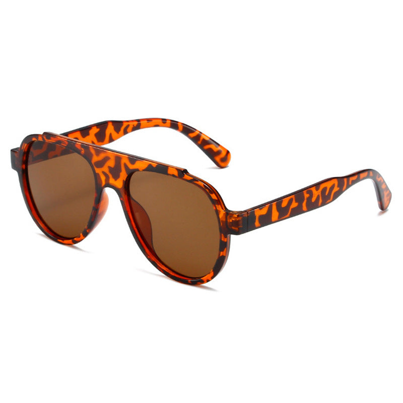 Damen modische Sonnenbrille im auffälligen Animal-Print Karnz