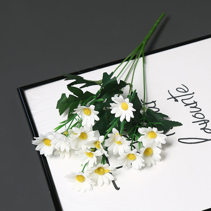 Dekorative Blumenarrangements für die Wohnkultur