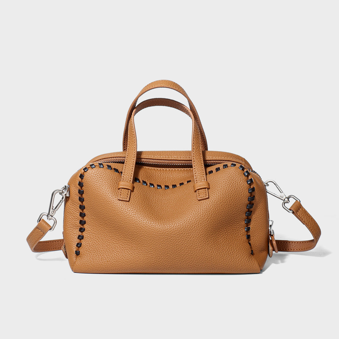 Gepunktetes Leder Arztstil-Satteltasche mit Whipstitch-Trimm und abnehmbarem Crossbody-Gurt