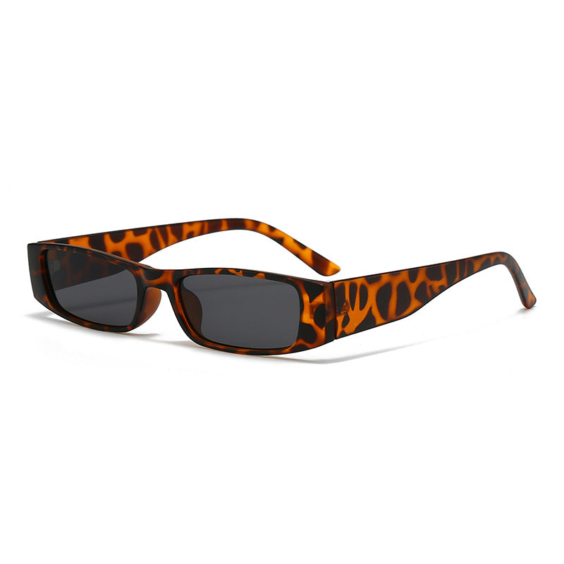 Damen moderne rechteckige Sonnenbrille mit angesagtem Design Karnz