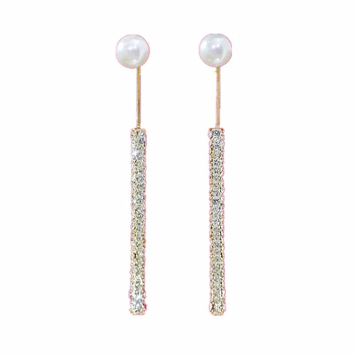 Elegante und Funkelnde Ohrstecker Karnz