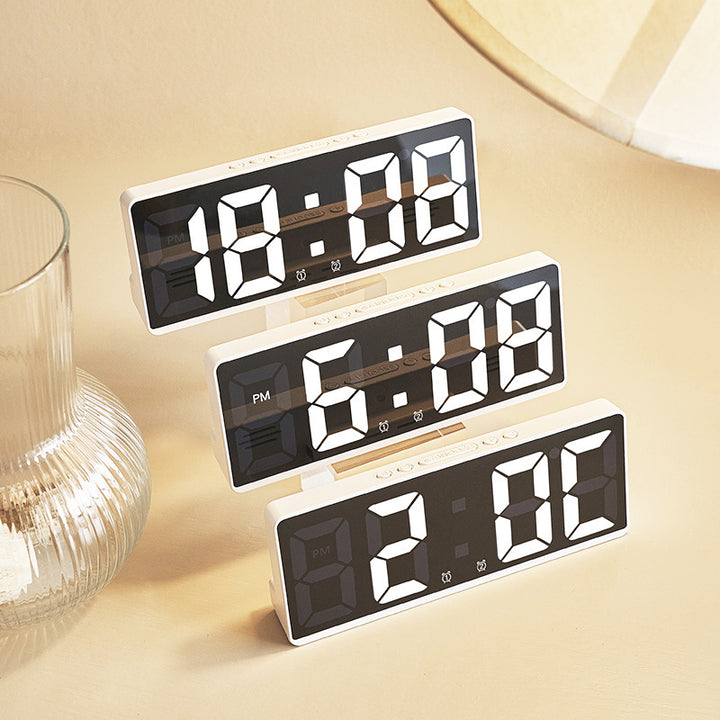 Digitale Wanduhr Karnz