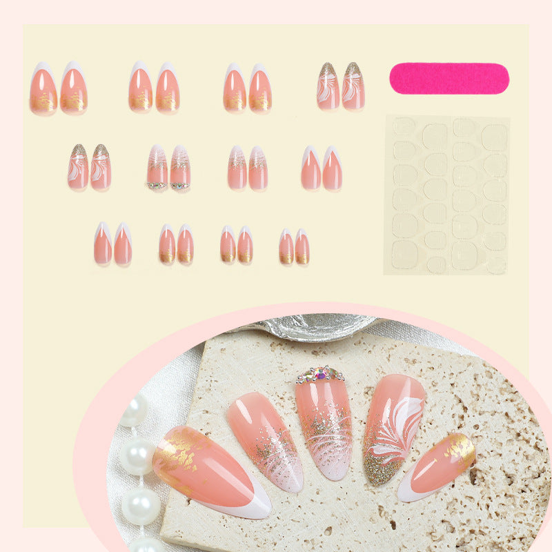 Kunstnagelset mit glamourösen Floral- und Glitzerverzierungen Karnz