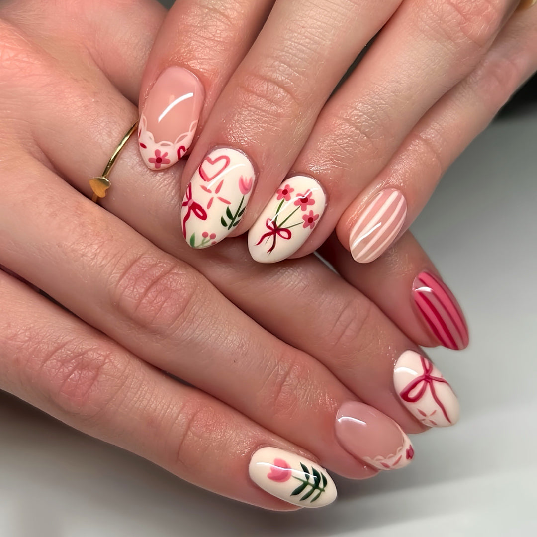 Künstlerisches Floral-Nagelkunst-Set Karnz