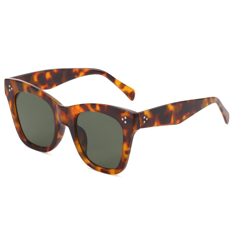 Damen modische Sonnenbrille im stilvollen Cat-Eye Design Karnz