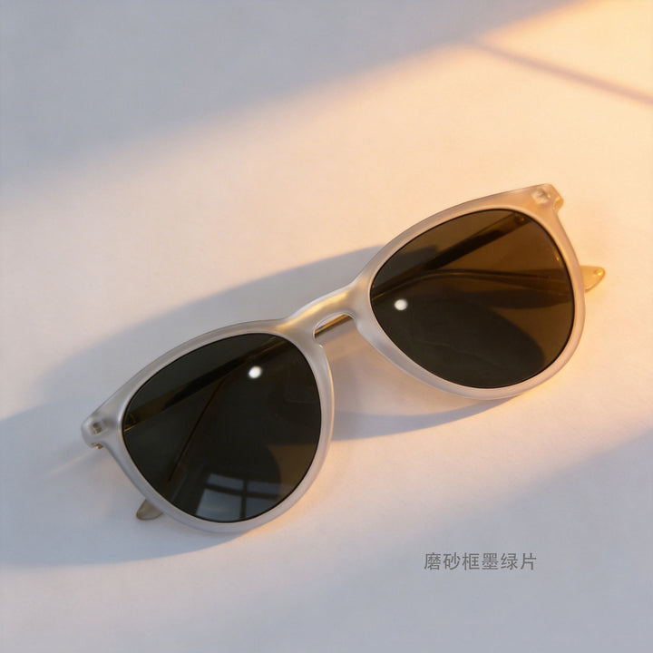 Damen modische Cat-Eye Sonnenbrille mit hochwertigem Kunststoffrahmen und polarisierten Gläsern Karnz