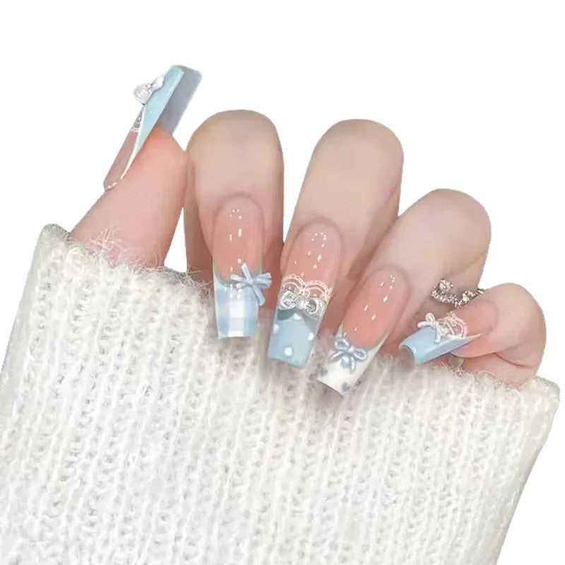 Dekoratives Press-On-Nagelset mit Schleifen- und Schmetterlingsdesigns Karnz