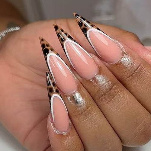 Künstlerische Stiletto Nagelkunst Karnz