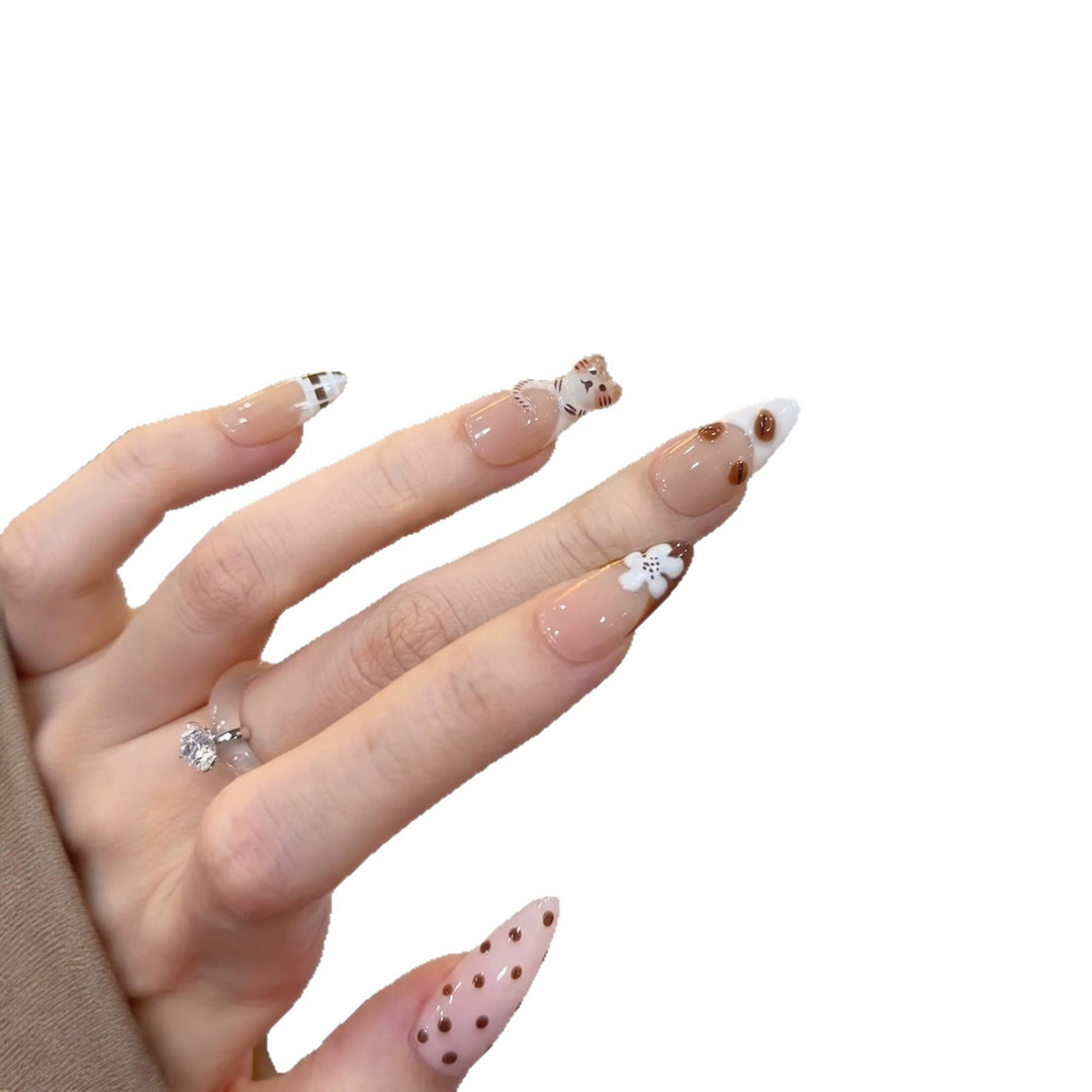 Verspieltes thematisches Press-On Nagelkunstset Karnz