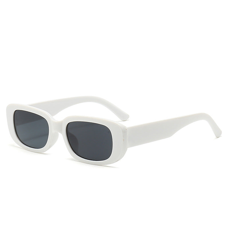 Retro-inspirierte quadratische Sonnenbrillen