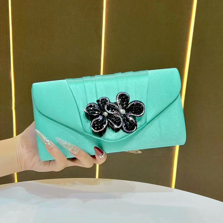 Elegante florale verzierte Clutch