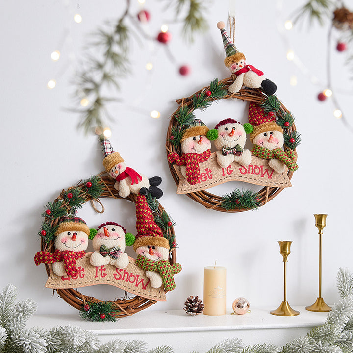 Weihnachtskranz mit Lichtern Karnz