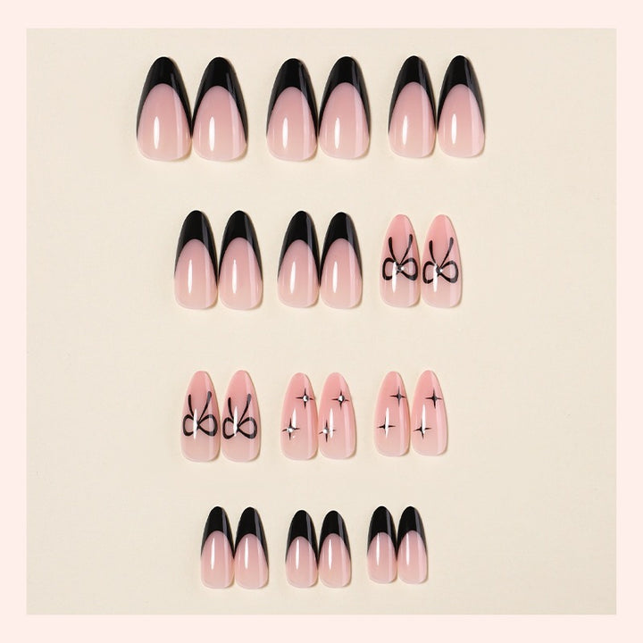 Kunstnagelset mit elegantem Ombre-Design und kreativem Schleifenmotiv Karnz