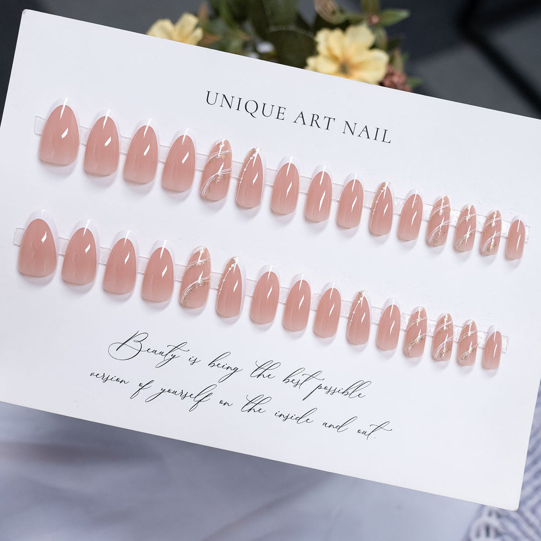 Elegante Stiletto Nagelkunst