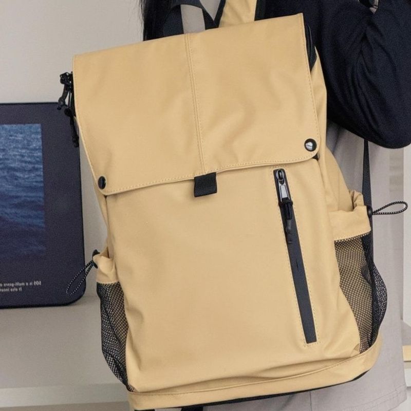 Vielseitiger wasserdichter Rucksack für den Außenbereich Karnz