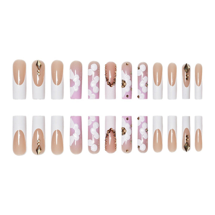 Elegante 3D Blumen Press-On Nagelkunst Karnz