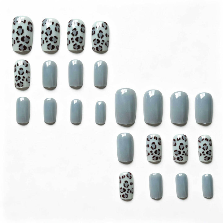 Stilvolles Tierdruck-Nagelkunst