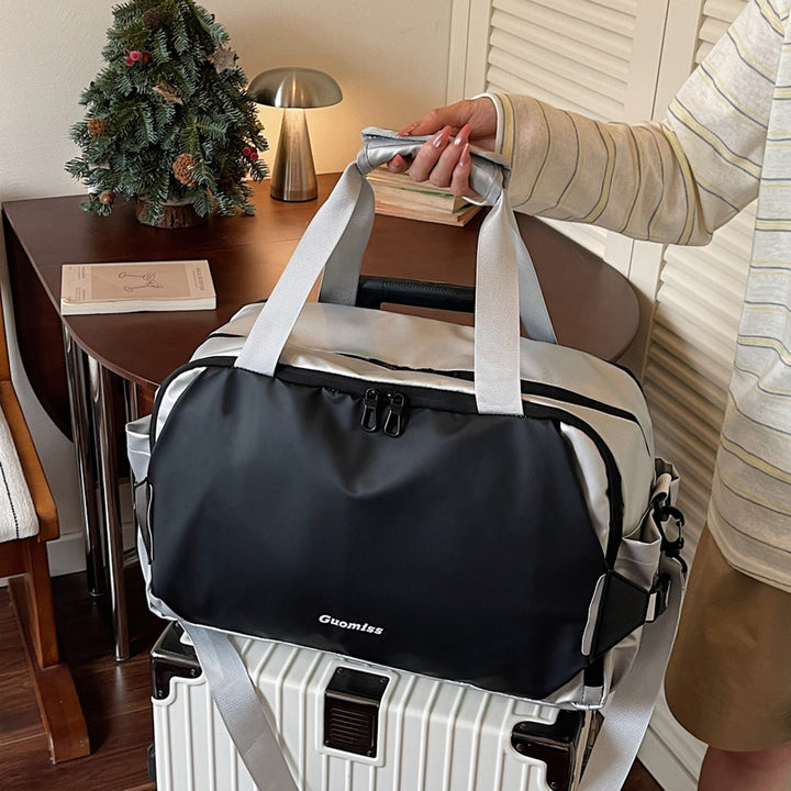 Vielseitige wasserabweisende Reisetasche Karnz