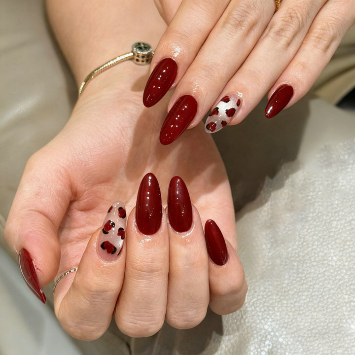 Künstlerische Rote Press-On Nagelspitzen Karnz