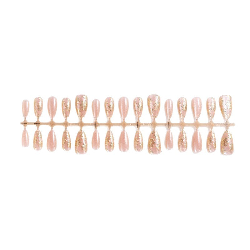 Nagelmodellage Karnz