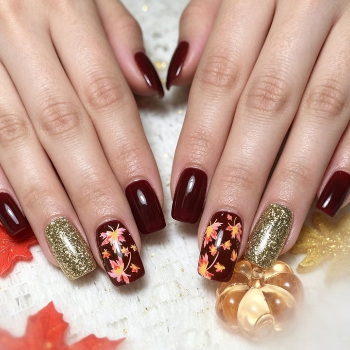 Künstlerische herbstliche Nagelkunst-Verzierungen Karnz