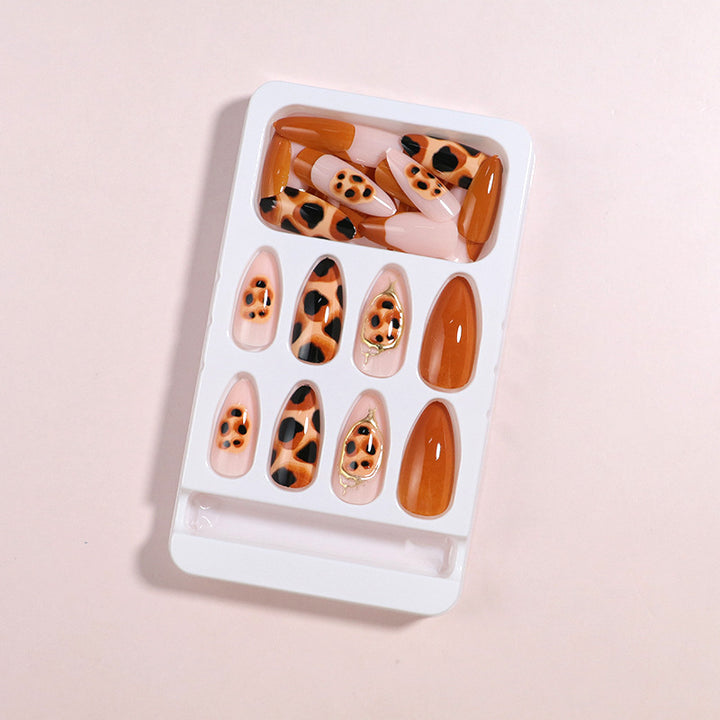 Künstlerisches Nagelkunst-Set Karnz