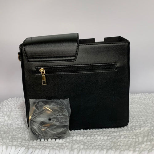 Damen Handtasche mit innovativem Design und mehreren Fächern Karnz