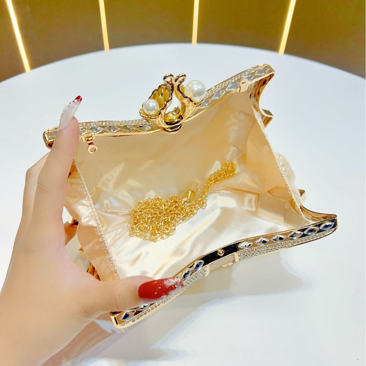 Schmetterlings-inspirierte Abend-Clutch