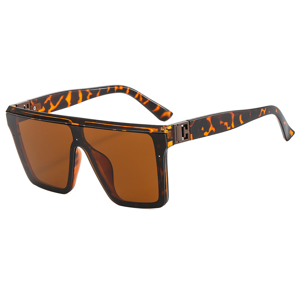 Damen oversized Sonnenbrille im trendigen Stil mit breiter Rahmenkonstruktion Karnz
