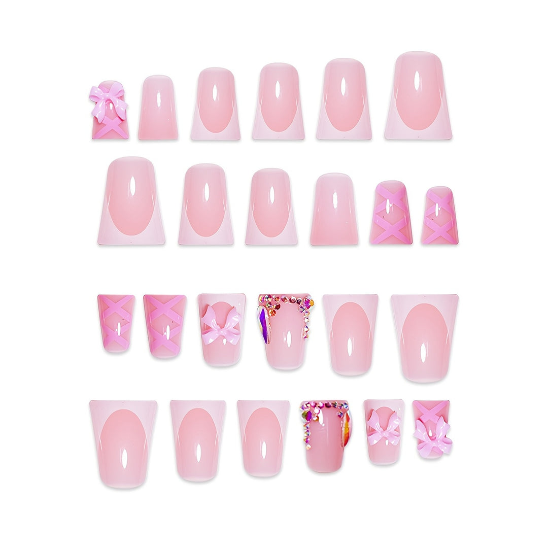 Dekoratives Press-On Nagelkunst Set Karnz