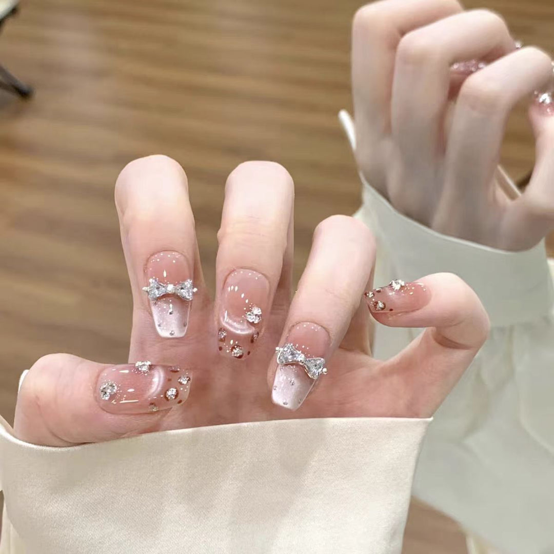 Glänzende Farbverlauf Press-On Nagelverlängerungen Karnz