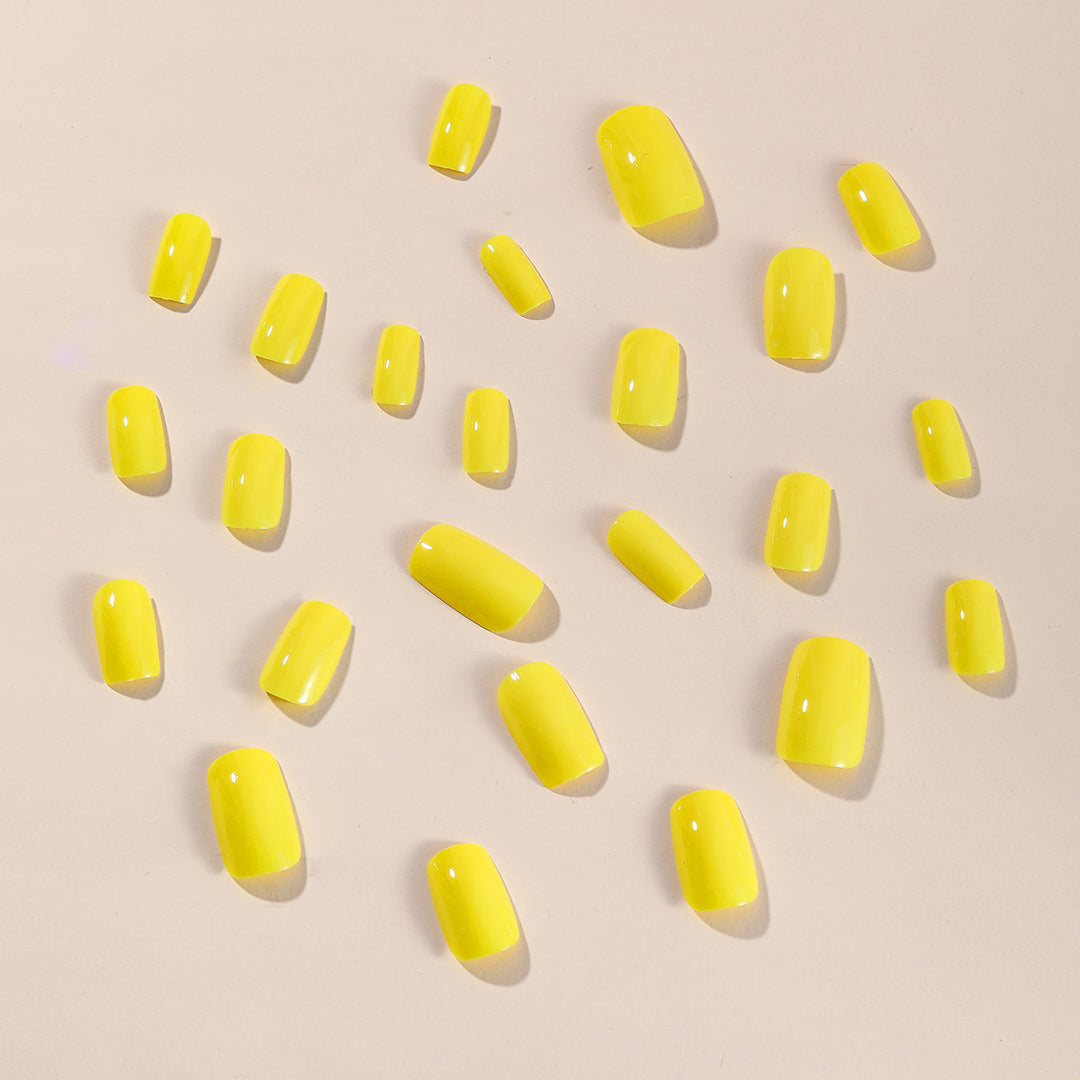 High-Shine Acryl-Nagelkunstverlängerungen Karnz