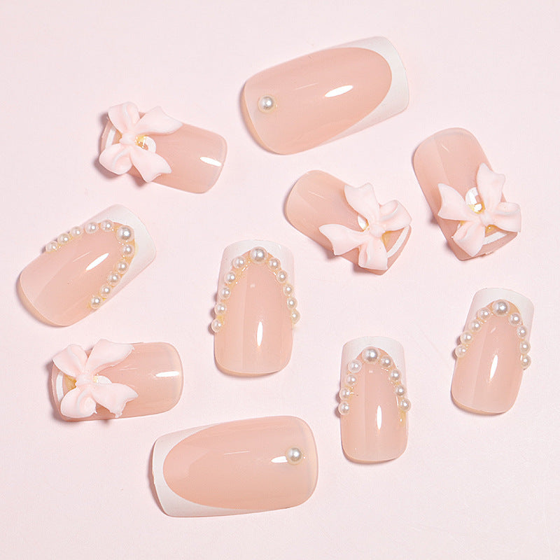 Elegante dekorative Press-On-Nagelset Karnz