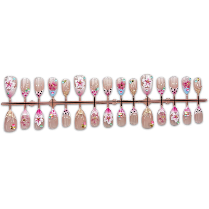 Künstlerisches Detailliertes Nageldesignset