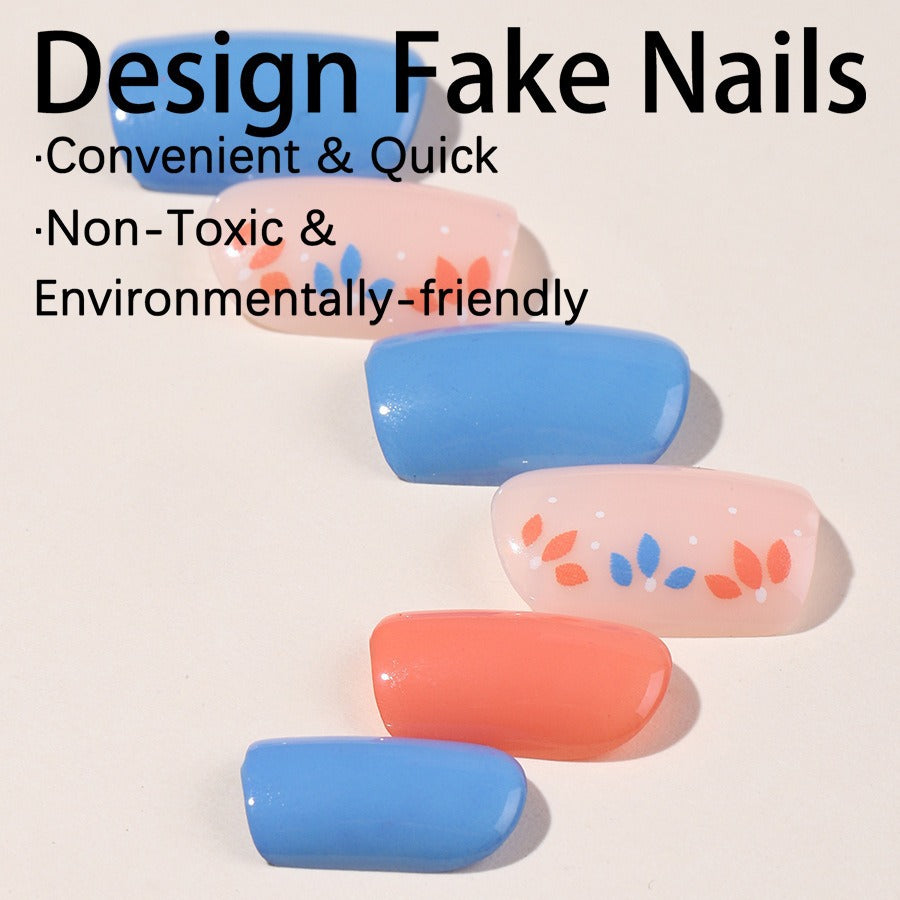 Kreatives Nagelset mit floralem und glamorösem Design Karnz