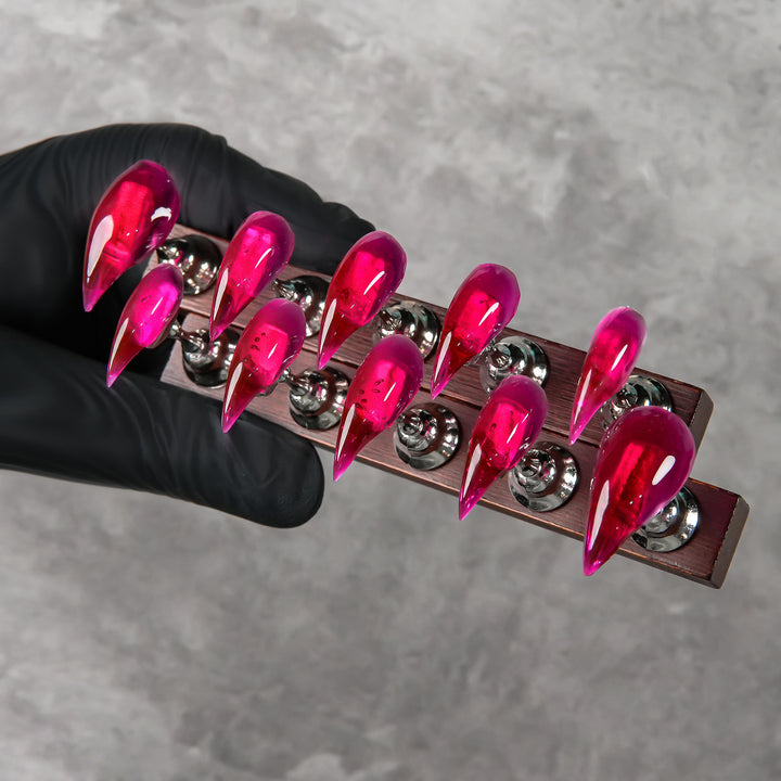 Scharfe Stiletto Press-On Nägel