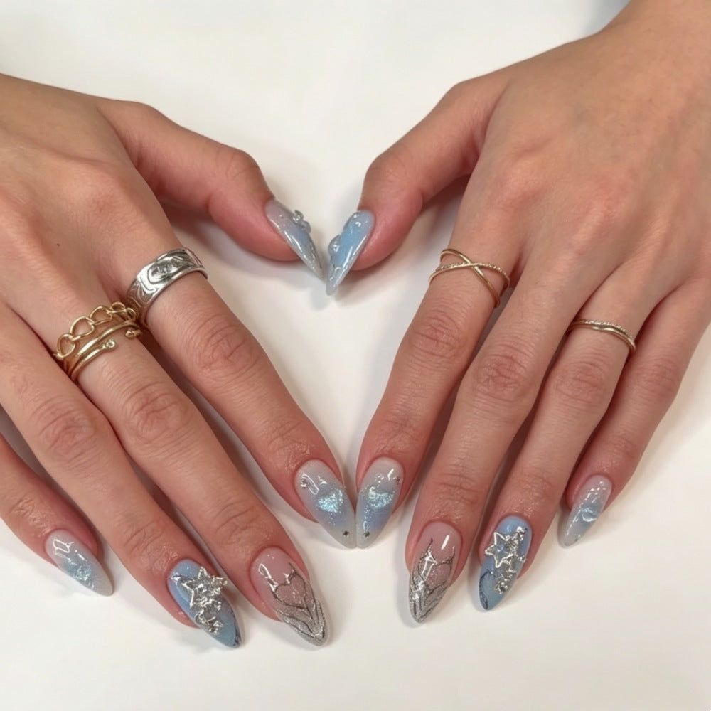 Künstlerisches Press-On Nail Art Set Karnz