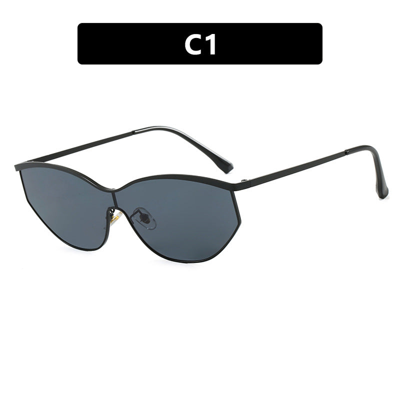 Damen Cat-Eye Sonnenbrille im modernen Design mit schützendem UV-Filter Karnz