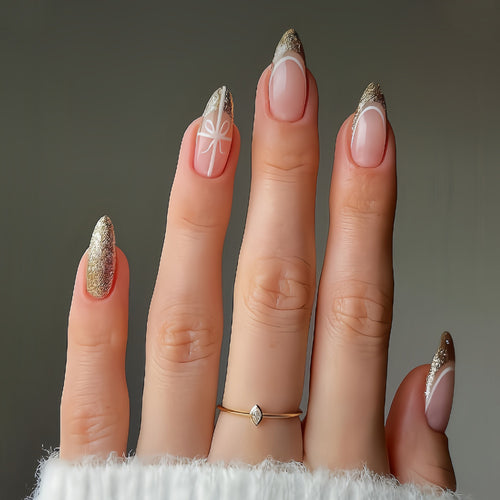 Elegante Stiletto Press-On-Nagelspitzen Karnz