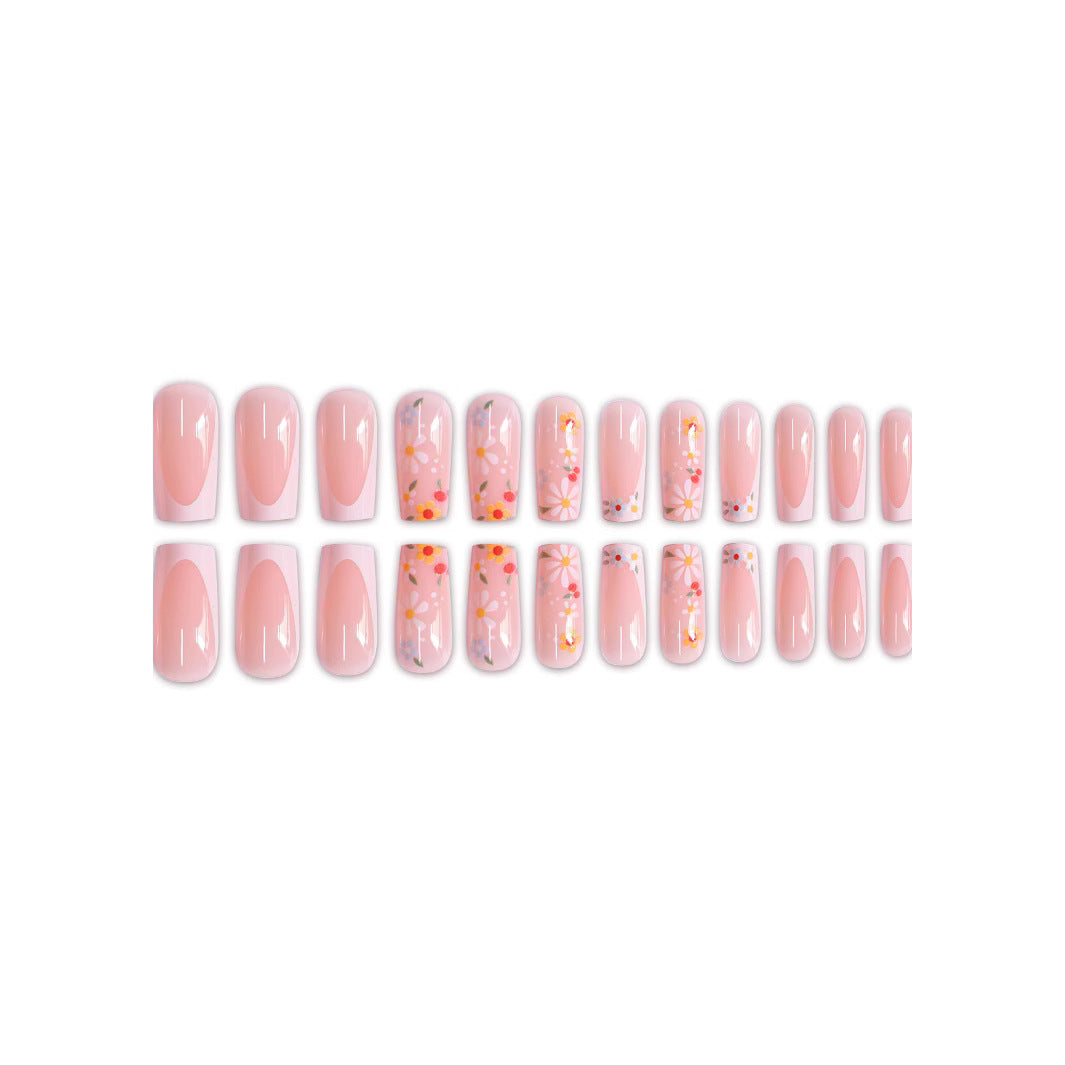 Blumenmuster Press-On Nagelkunst Karnz