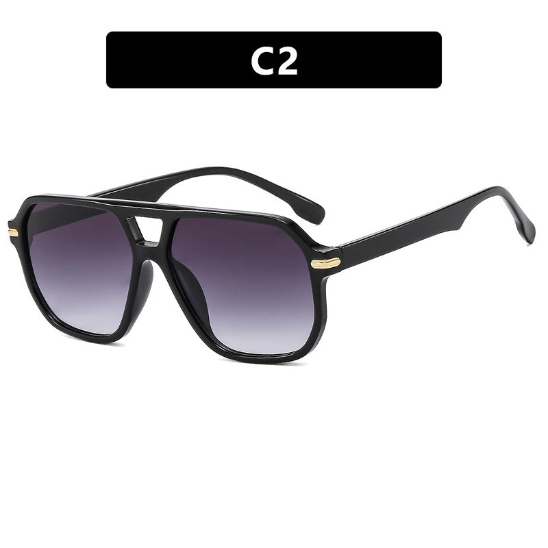 Damen modische Sonnenbrille mit quadratischem Rahmen und auffälligen Gläsern Karnz