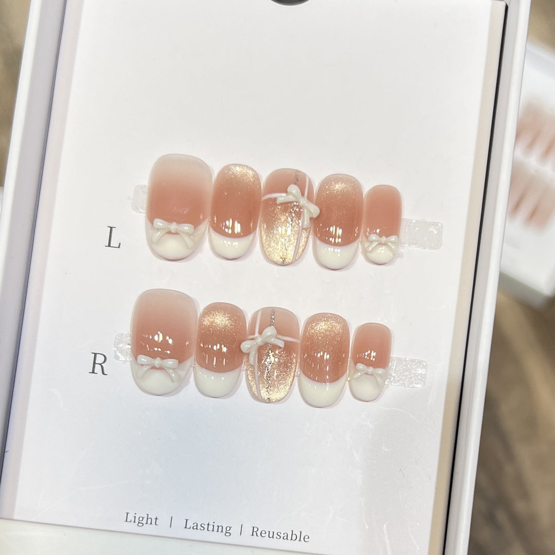 Elegantes wiederverwendbares Press-On Nagelset Karnz