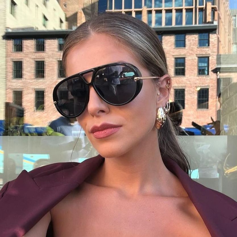 Damen Oversized Sonnenbrille mit elegantem Kunststoffrahmen und verspiegelten Gläsern Karnz