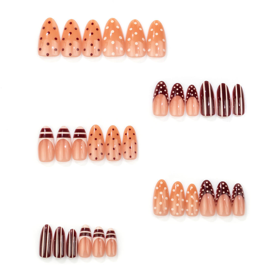 Künstlerisches, schokoladeninspiriertes Stiletto-Press-On-Nagelset Karnz