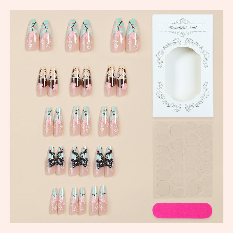 Künstlerisches Press-On Nageldesign Set Karnz