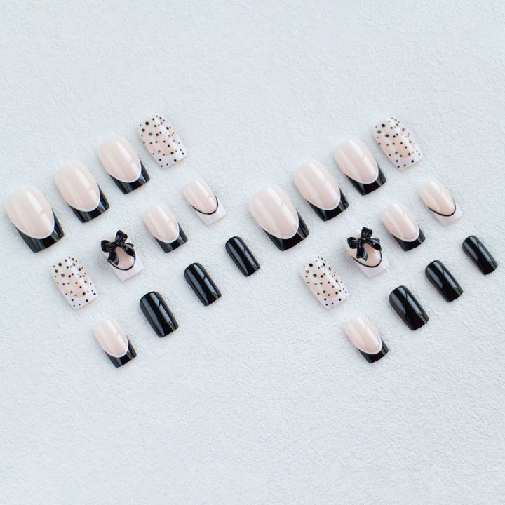 Dekorativer Nagelkunst-Kit